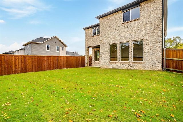 4525 Hogans Alley Drive, Arlington, TX 76001