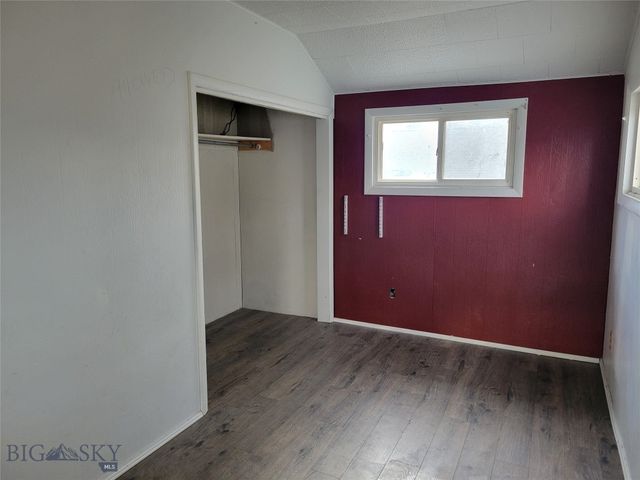 127 S M Street, Livingston, MT 59047