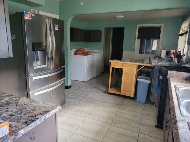 127 S M Street, Livingston, MT 59047