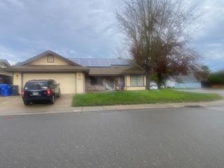 667 Germaine Dr, Galt, CA 95632