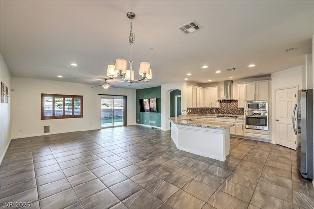 824 Plockton, Las Vegas, NV 89012