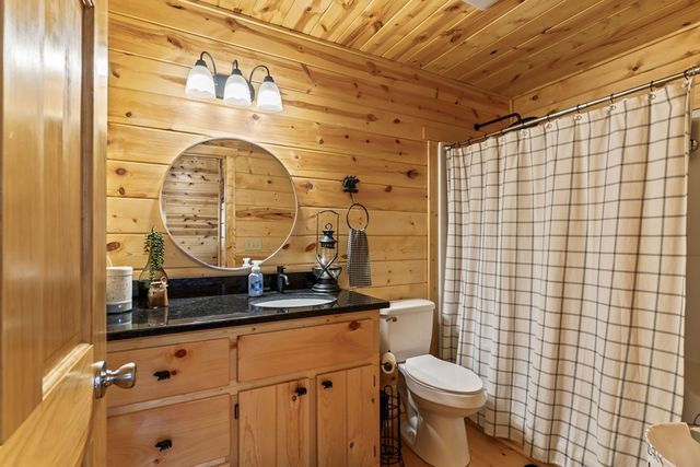 294 Whispering Hills Road, Murphy, NC 28906