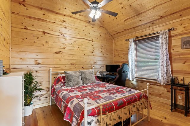 294 Whispering Hills Road, Murphy, NC 28906