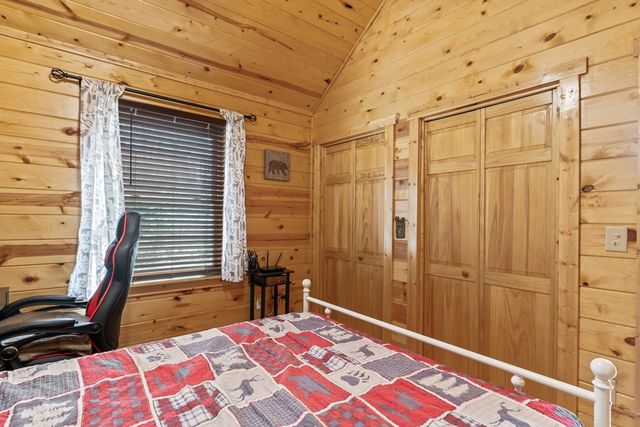 294 Whispering Hills Road, Murphy, NC 28906