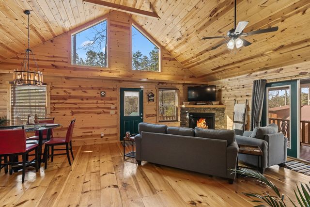 294 Whispering Hills Road, Murphy, NC 28906