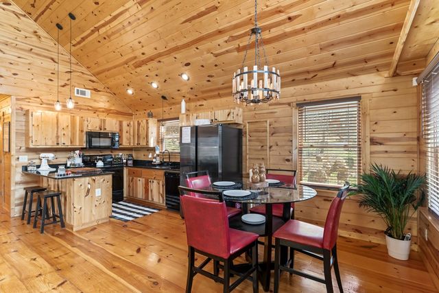 294 Whispering Hills Road, Murphy, NC 28906
