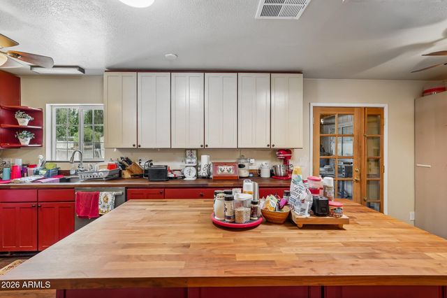 10520 W MULBERRY Drive, Avondale, AZ 85392