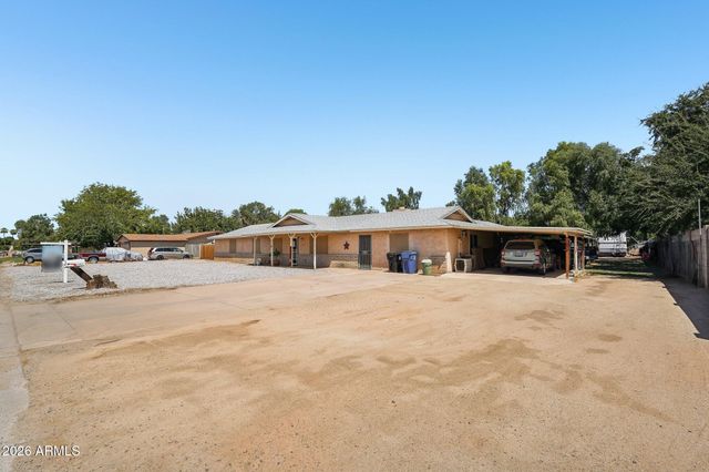 10520 W MULBERRY Drive, Avondale, AZ 85392