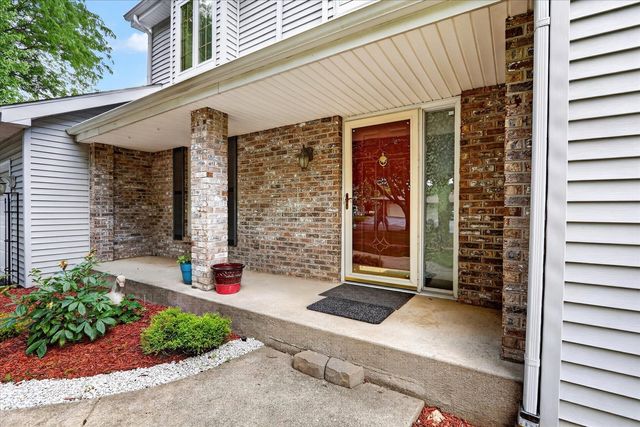 1585 Marshfield Drive, Rockford, IL 61107