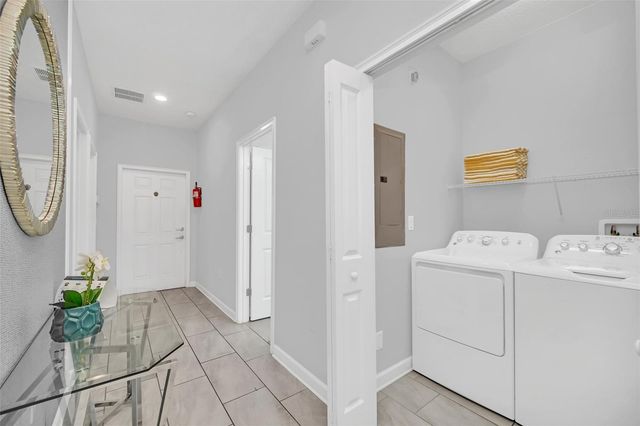 9017 DOGLEG DRIVE, Davenport, FL 33896