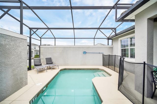 9017 DOGLEG DRIVE, Davenport, FL 33896
