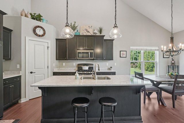 17350 W Burleigh ROAD, Brookfield, WI 53045