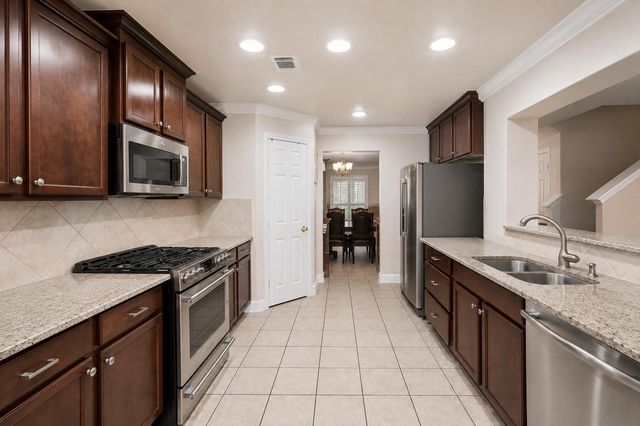 235 Magnolia Way, League City, TX 77573