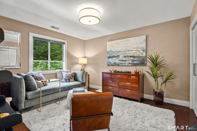 163 Turtle Bay Drive 163, Branford, CT 06405