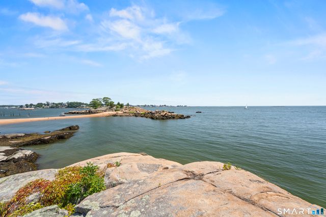 163 Turtle Bay Drive 163, Branford, CT 06405