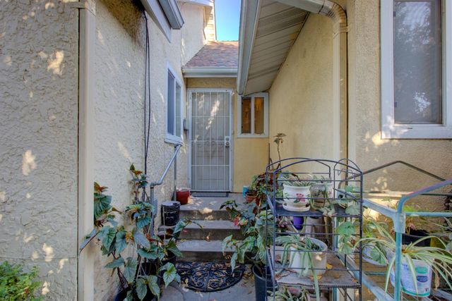 115 Fresno Ave, Modesto, CA 95351