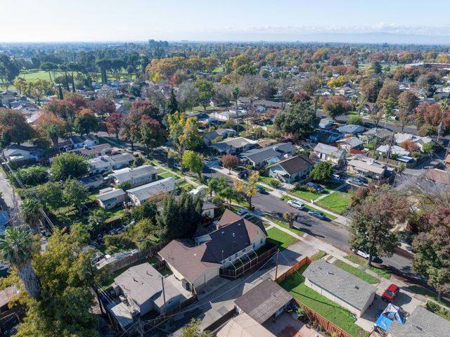 115 Fresno Ave, Modesto, CA 95351