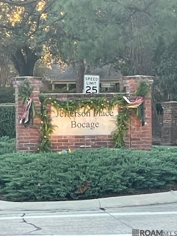 3165 Murphy Dr, Baton Rouge, LA 70809