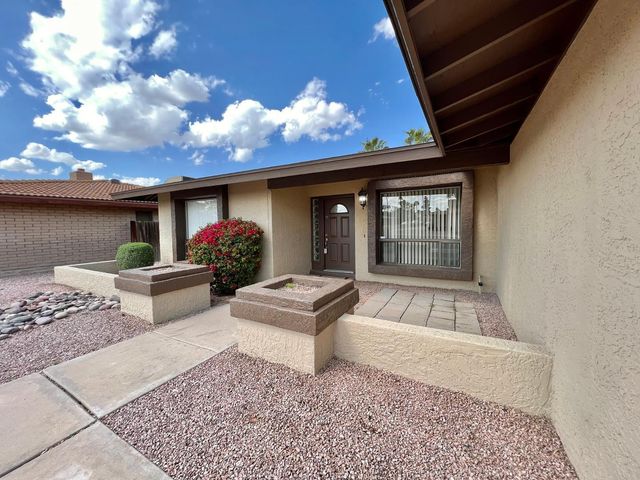 1762 W Isleta Avenue, Mesa, AZ 85202