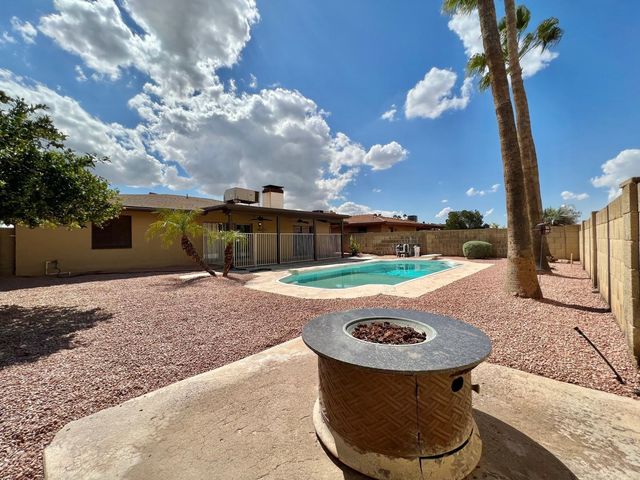 1762 W Isleta Avenue, Mesa, AZ 85202