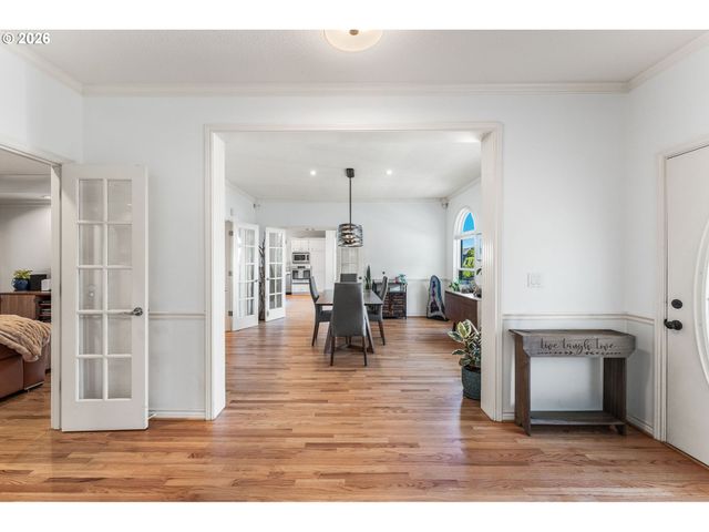 14700 Se RIVERCREST Dr, Vancouver, WA 98683