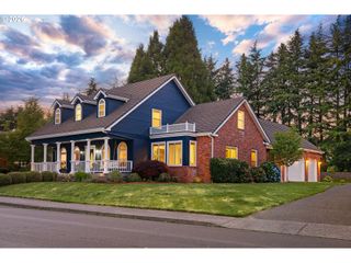 14700 Se RIVERCREST Dr, Vancouver, WA 98683