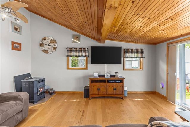 230 Lakewood Drive, Swanton, VT 05488