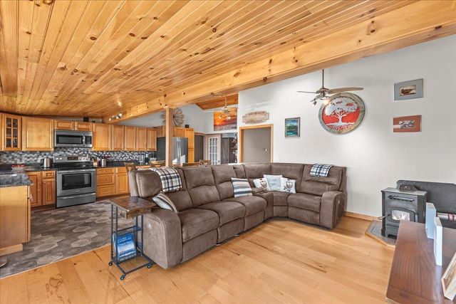 230 Lakewood Drive, Swanton, VT 05488