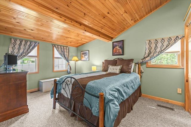 230 Lakewood Drive, Swanton, VT 05488