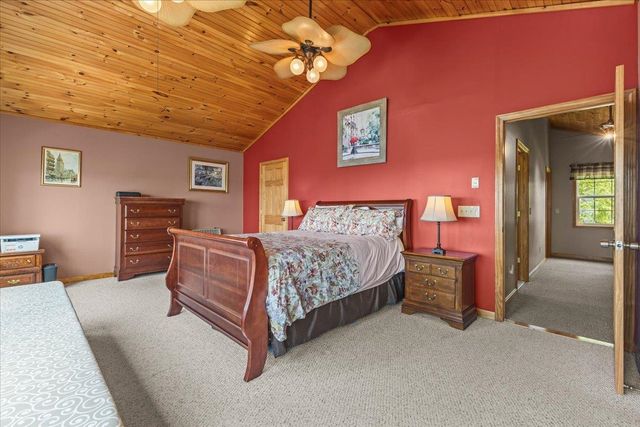 230 Lakewood Drive, Swanton, VT 05488