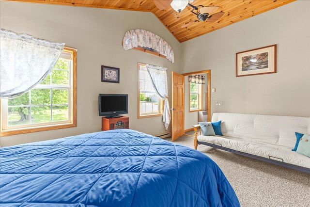 230 Lakewood Drive, Swanton, VT 05488