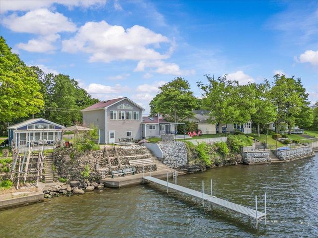 230 Lakewood Drive, Swanton, VT 05488