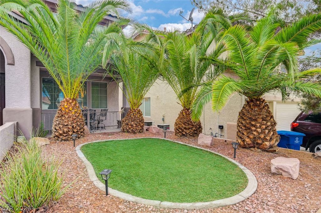 2733 Warm Rays Avenue, Henderson, NV 89052 — photo 4