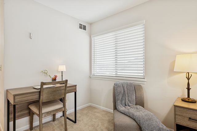 305 Crestview Drive D, Wauconda, IL 60084