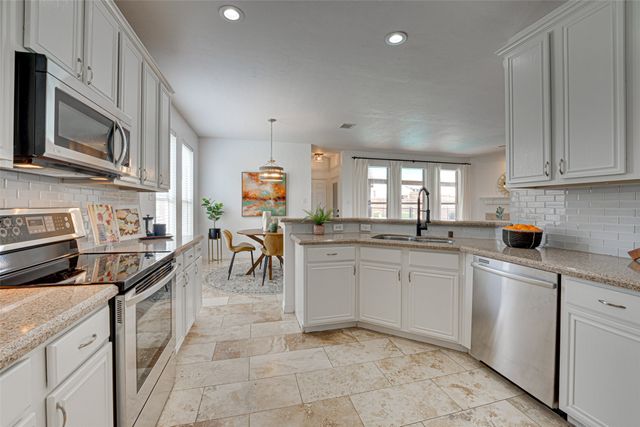 4016 Lakeside Drive, The Colony, TX 75056