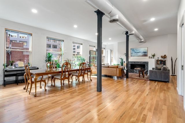 76 Batterymarch St. 5, Boston, MA 02110