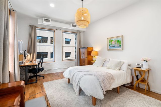 76 Batterymarch St. 5, Boston, MA 02110