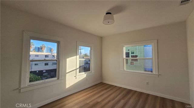 1034 Beacon, Los Angeles, CA 90015