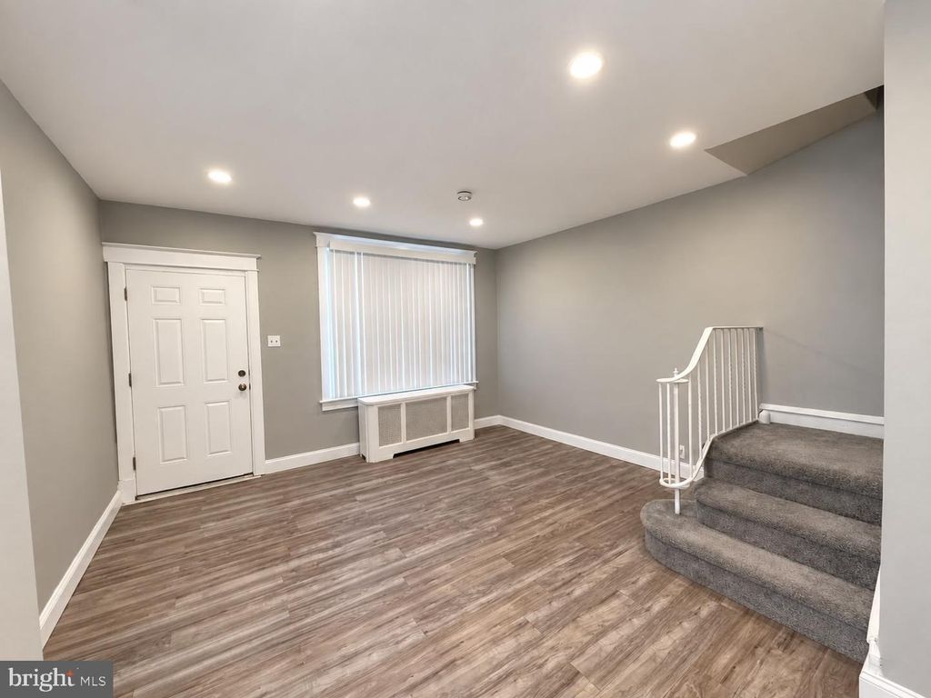 5648 N LAWRENCE ST, PHILADELPHIA, PA 19120 — photo 4