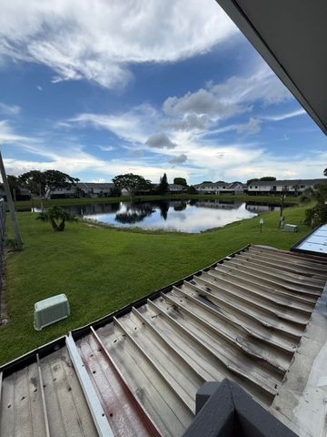 3104 Poolside Drive, Greenacres, FL 33463
