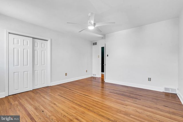 606 CEDAR AVE, Collingswood, NJ 08108