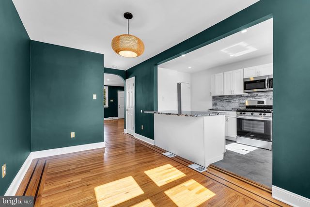 606 CEDAR AVE, Collingswood, NJ 08108