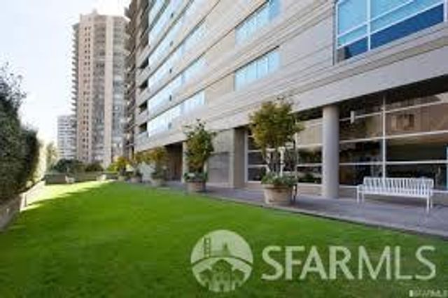 1388 Gough Street 601, San Francisco, CA 94109