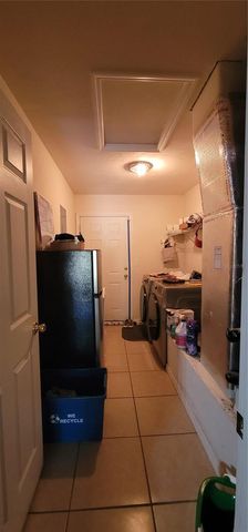 2315 SE 9TH PLACE, Gainesville, FL 32641