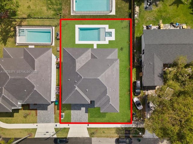 15875 SW 90th Avenue, Palmetto Bay, FL 33157