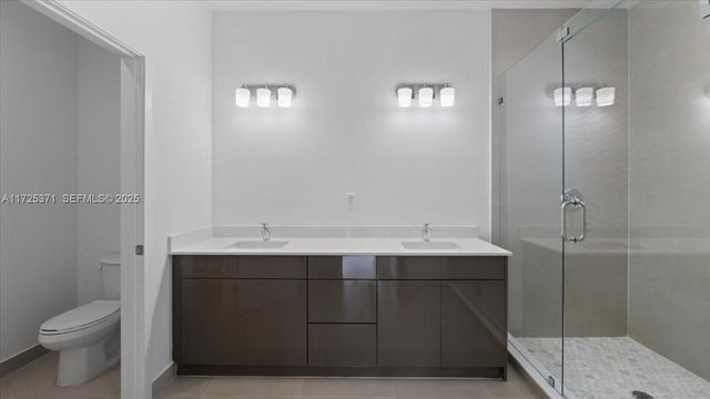 15875 SW 90th Avenue, Palmetto Bay, FL 33157