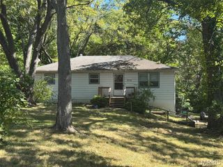 9723 Green Ridge Heights, Alorton, IL 62208