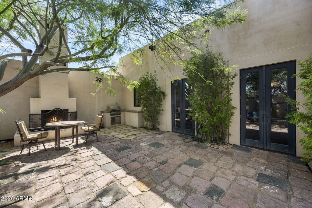 7702 N MOCKINGBIRD Lane, Paradise Valley, AZ 85253 — photo 4