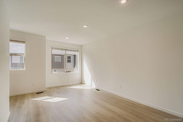 15316 W 69th Drive, Arvada, CO 80007