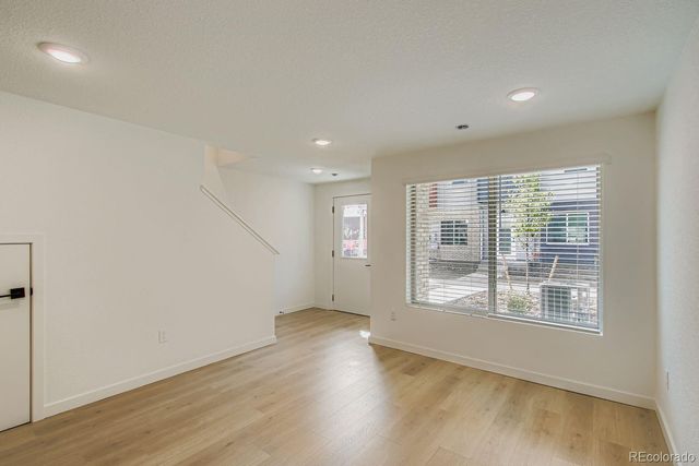 15316 W 69th Drive, Arvada, CO 80007